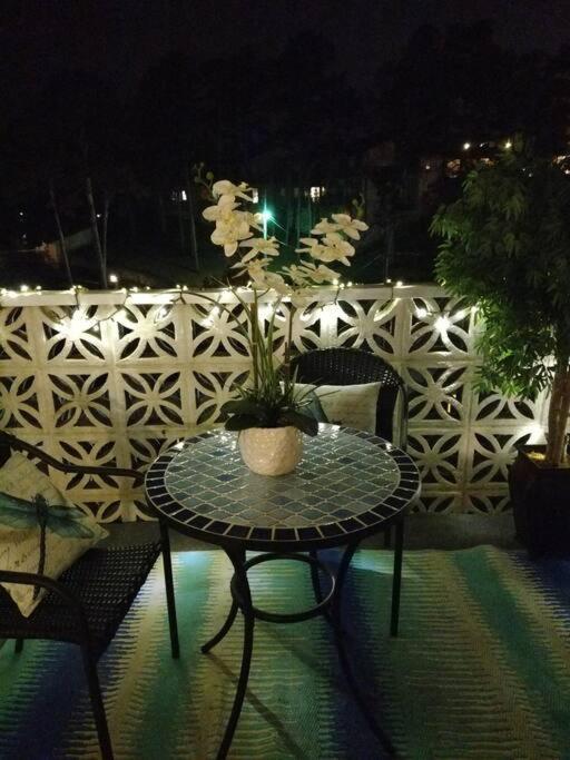 הוט ספרינגס Perfect Couples Retreat - Close To All Amenities מראה חיצוני תמונה